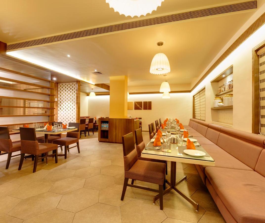 Regenta Place Raysons Kolhapur Eksteriør bilde
