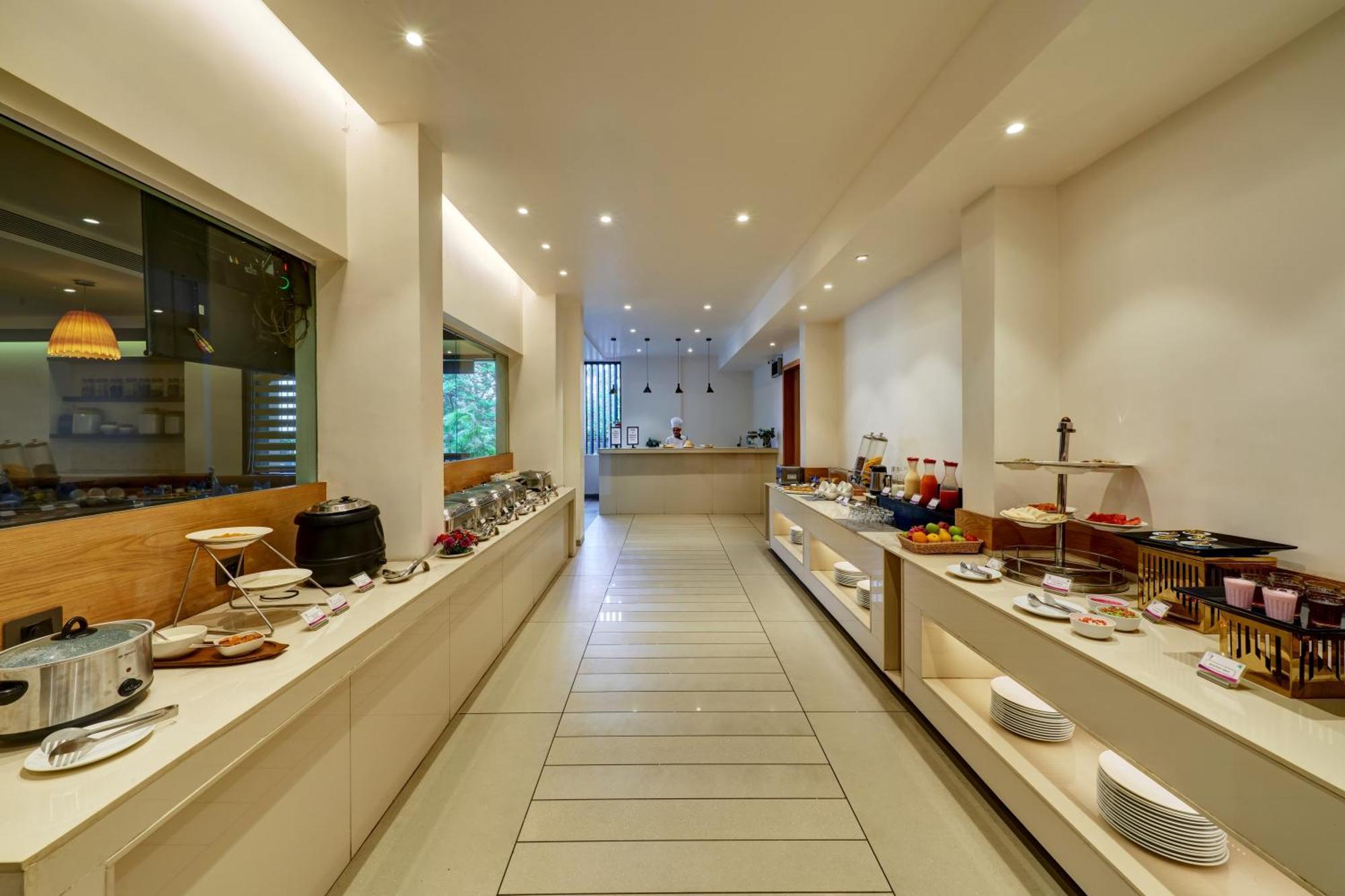 Regenta Place Raysons Kolhapur Eksteriør bilde